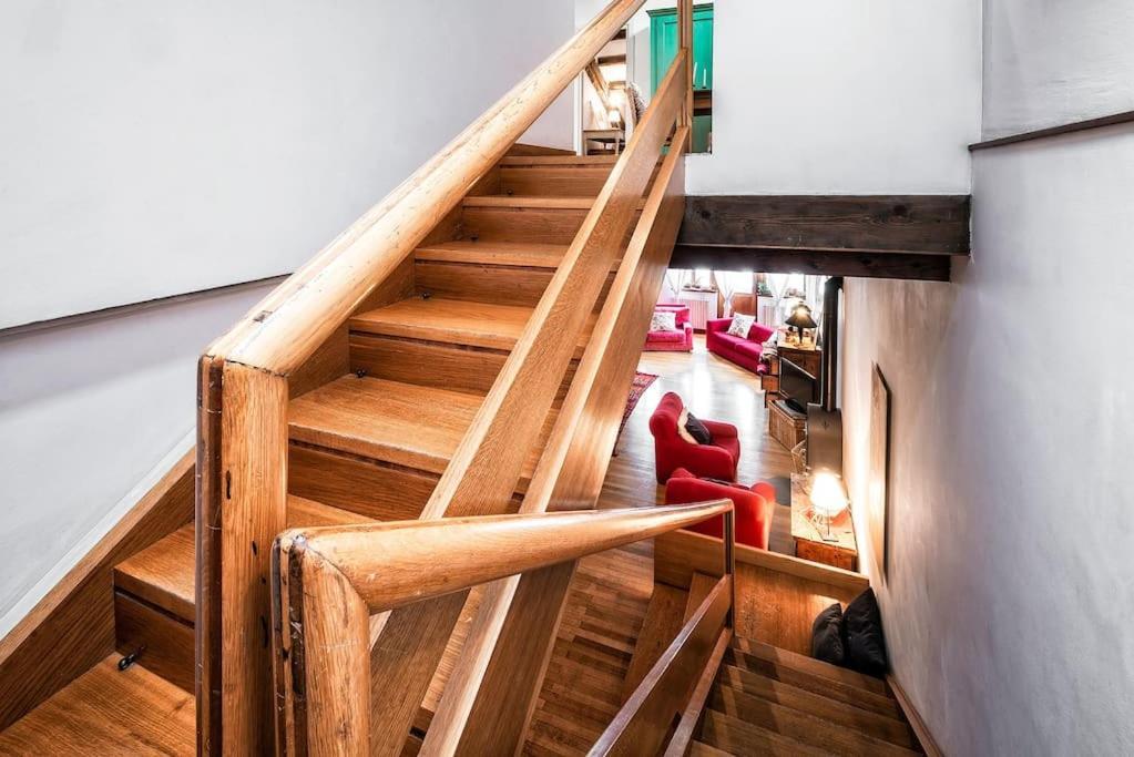Loft Overlooking The Old Town . 费尔特雷 外观 照片