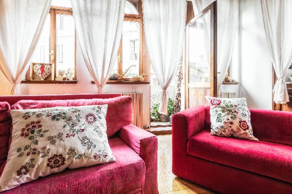 Loft Overlooking The Old Town . 费尔特雷 外观 照片